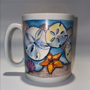 Seashell Design Mug - Multicolor